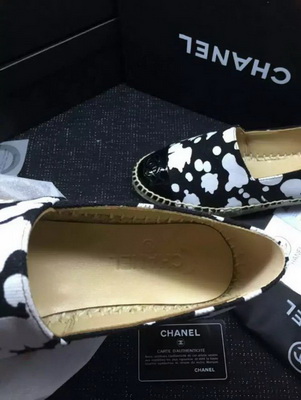 CHANEL Loafers Women--050